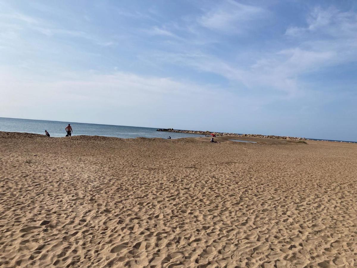 Ferienwohnung Apartamento A 200 Metros De La Playa Dénia Exterior foto